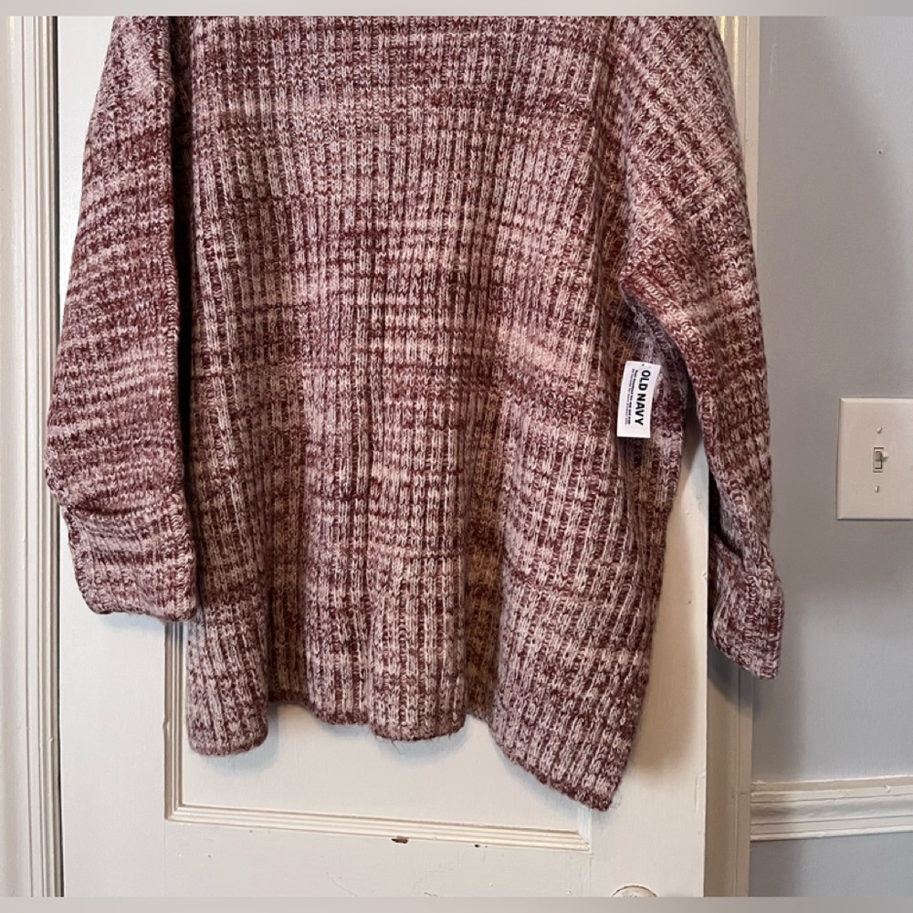 Men’s Size 2X. High Neck Tan and White Long Sleeve Sweater - NWT